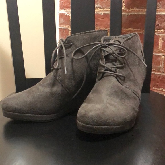 Black booties🍂🍁 - Picture 2 of 5